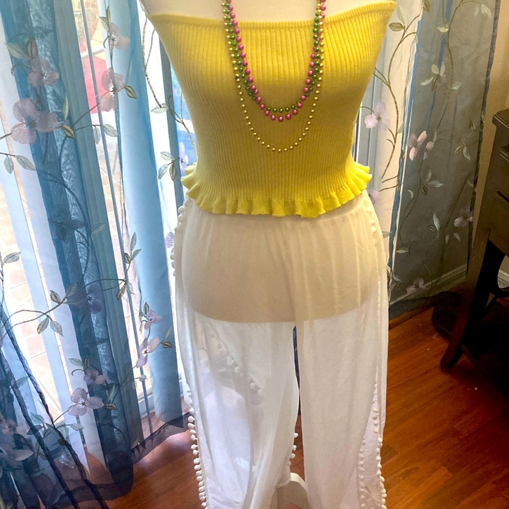 Bottom and top beach outfit
